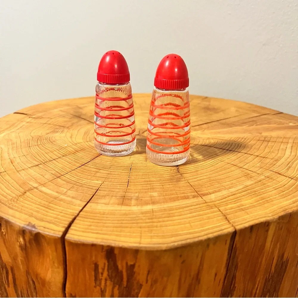 Vintage MCM 1950s Hazel Atlas Glass Red Stripe White Salt Pepper Shaker
